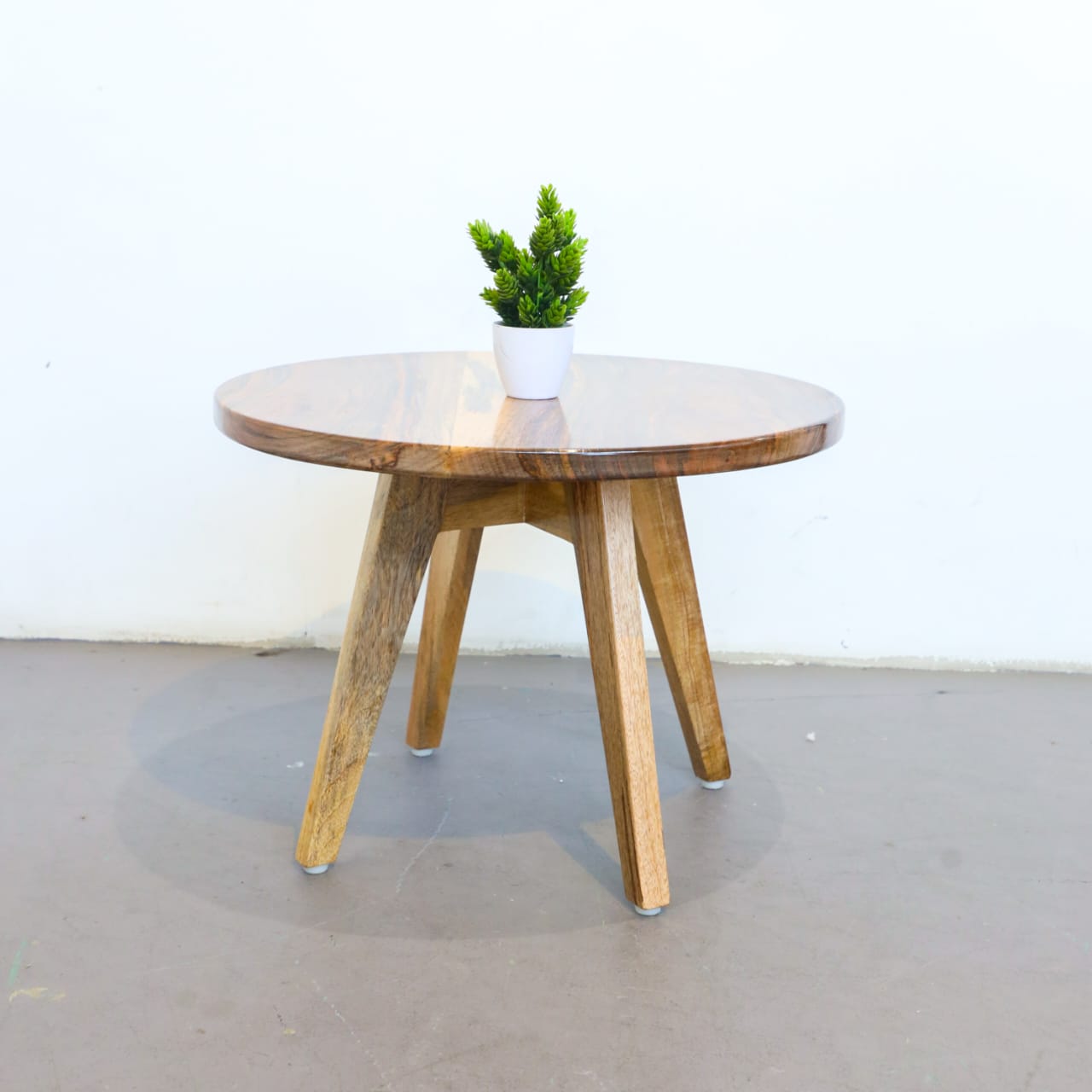 Dhurba Round Side Table